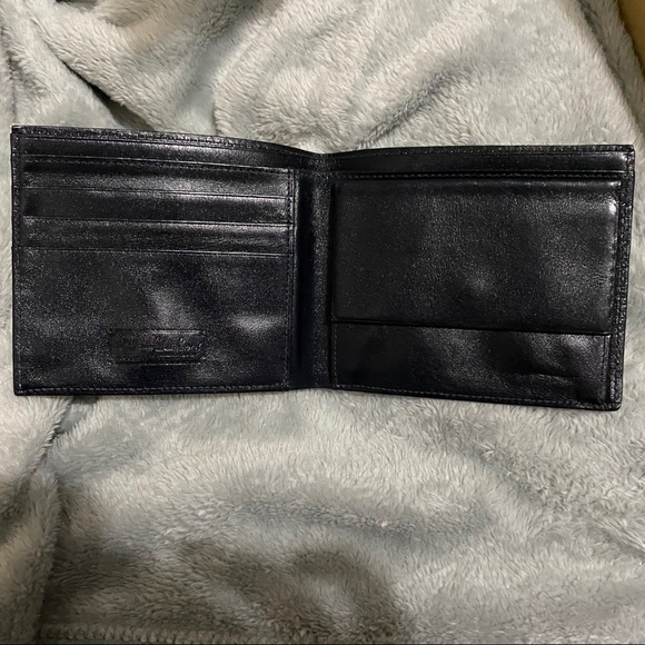 MCM Bifold Wallet Mens - Picture 5 of 9